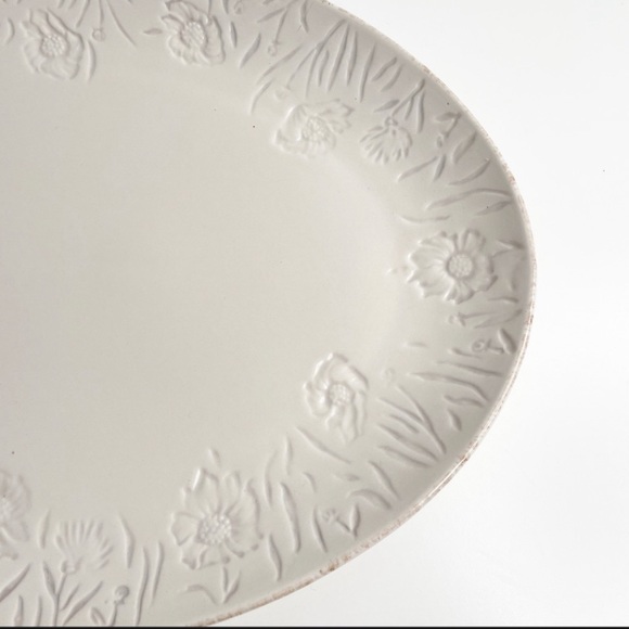 New Easter Threshold stoneware oval floral serving platter - Picture 3 of 4